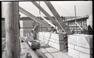 Aldingen, Kraftwerk und Bau, Hochbau