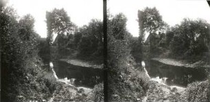 Seifhennersdorf (obersorbisch Wodowe Hendrichecy). Mandaufurt an der oberen Mühle bei Rötigschuster. Blick über die Mandau