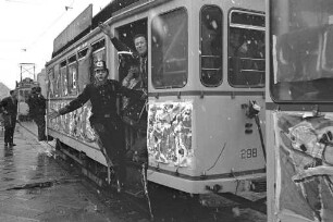 Straßenbahn-Shuffle der Karlsruher Studenten.