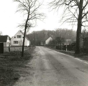 Altdöbern-Reddern, Hauptstraße. Blick vom Ortseingang nach Nordosten