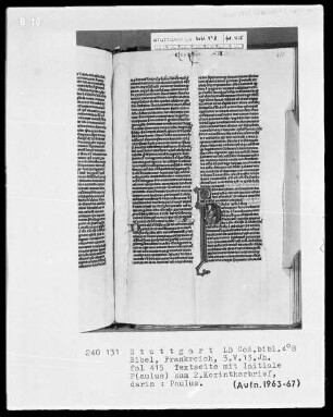 Lateinische Taschenbibel — Initiale P (aulus), darin der Apostel Paulus, Folio 415recto