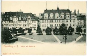 Naumburg. Markt mit Rathaus