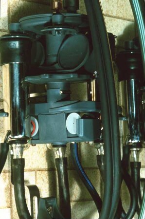 Fotografie: Melktechnik, Melkmaschine, Reinigungstechnik