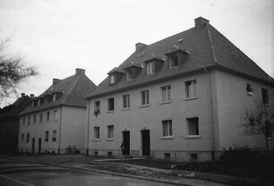 Freiburg: Kreisbau Genossenschaft; zwei Wohnhäuser; Bärenweg