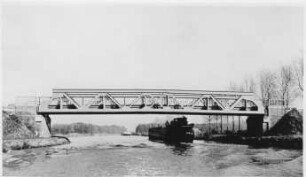 Behelfsbrücke aus Fachwerkträgern für Bunkerbauten, Schmedehausener-Brücke
