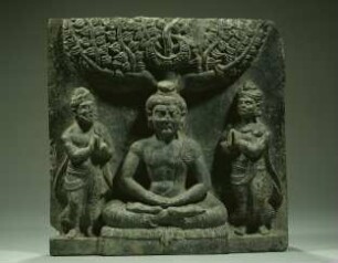 Indra und Brahma bitten den Buddha um erste Predigt