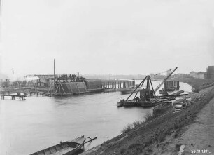 Bau der alten Kanalbrücke Minden/MLK