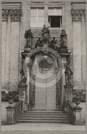 Nordportal der Klosterkirche Trebnitz
