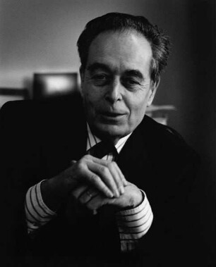 André Fontaine (geb. 1921; Publizist, Journalist, 1985-1991 Herausgeber der "Le Monde"). Paris, 1991