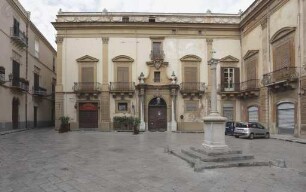 Palazzo Valguarnera-Ganci