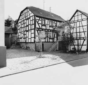 Hünstetten, Palmbachstraße 5
