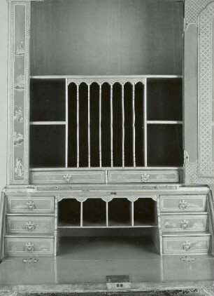 Schreibschrank