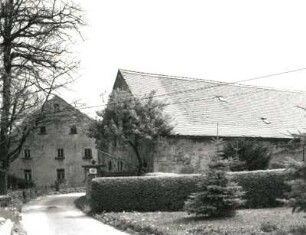 Panschwitz-Kuckau-Lehndorf, Am Park 9. Ehemaliges Rittergut (1701/1800)