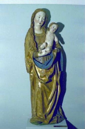 Freiburg: Augustinermuseum, Madonna, Lindenholz ausgehöhlt aus Oberglashütten, Oberrhein