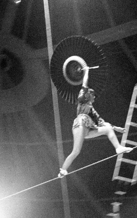 Gastspiel des Zirkus Barum auf dem Meßplatz in Karlsruhe.