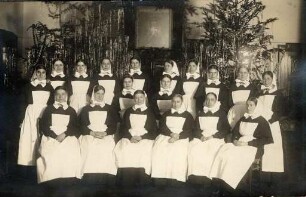 Erster Weltkrieg - Lazarett III Gewerbeschule Karlsruhe. Diakonissenschwestern