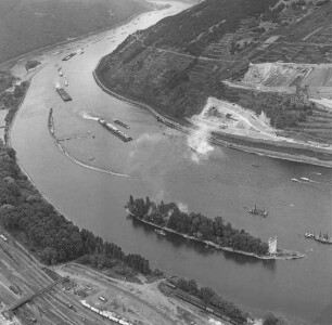 Freigabe der Fahrrinne Binger Riff/Rhein