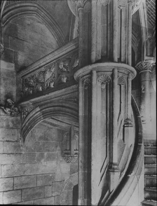 Blois, Schloss, Treppenturm des Flügel Francois I, Wendelstein, Erweiterungsbauten unter Franz I ab 1515, Arbeiten vermtl. 1524 eingestellt