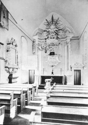 Dieskau, Ev. Kirche St. Anna; Innenansicht, Blick zum Altar