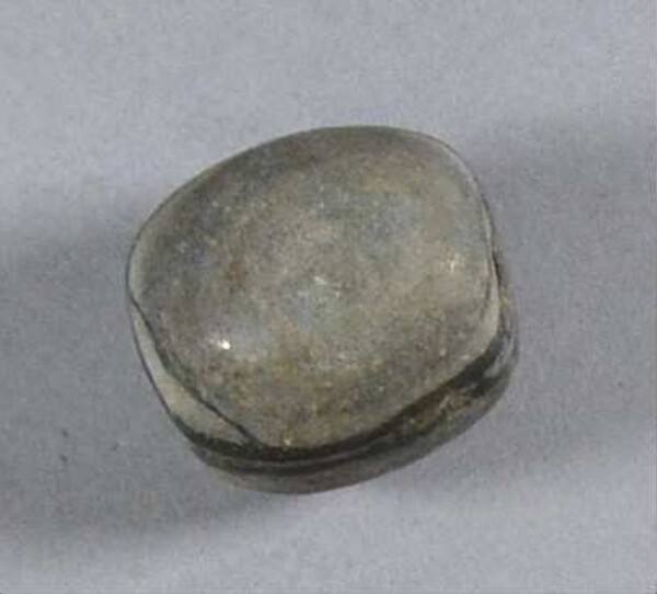 Stone bead