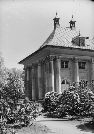 Dresden-Pillnitz. Schloss Pillnitz, Bergpalais, Seitenflügel. Außenansicht