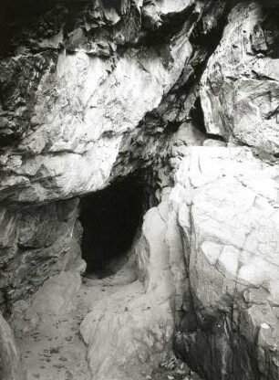 Westerzgebirge. Tal der Zwickauer Mulde. Prinzenhöhle am rechten Hang zwischen Schlema und Stein