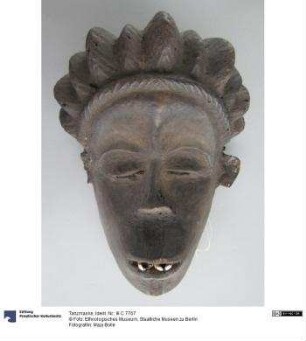 Tanzmaske