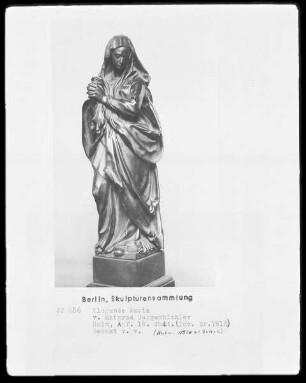 Kreuzigungsgruppe — Klagende Maria