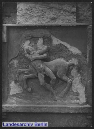 [Metopen am Brandenburger Tor]