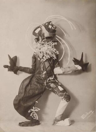 Tanzmaske "Toboggan Mann" von Lavinia Schulz