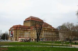 Dresden-Altstadt. Schauspielhaus (1911-1913; W. Lossow, M. H. Kühne)