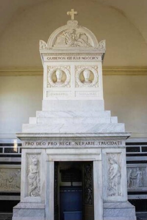 Frankreich. Bretagne. Morbihan. Auray. La Chartreuse d Auray. Mausoleum