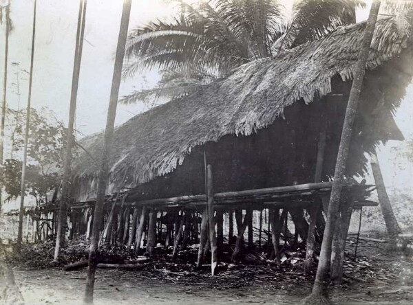 "Maison hantée à Derbuab"