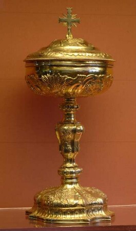 Frankreich. Bretagne. Finistere. Dirinon. Kirche. Kirchenschatz. Kelch. 1778