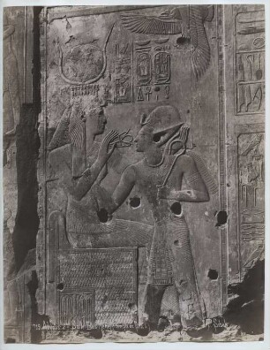 Totentempel des Sethos I., Abydos Erster Säulensaal: Relief, Sethos I. vor Hathor
