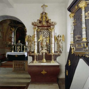 Südlicher Seitenaltar