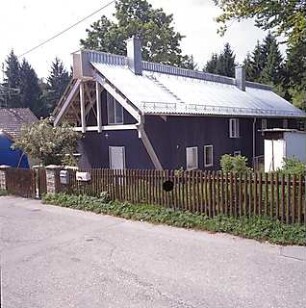 Widmann, Sampo; Wessling - Neuhochstadt, Neuhochstätter Str.; Gästehaus - Außenansicht