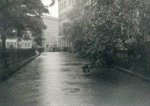 Leipzig-Hochwasser, Elstermühlgraben, 12.7.54, 11:40 Uhr