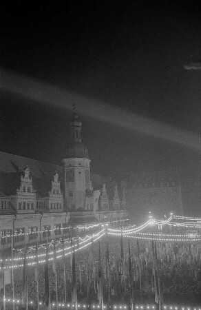 Lichtfest am Alten Rathaus anlässlich des II. Deutschen Turn- und Sportfestes