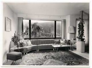 Wohnhaus Dr. R., Heidelberg: Sofaecke im Wohnzimmer