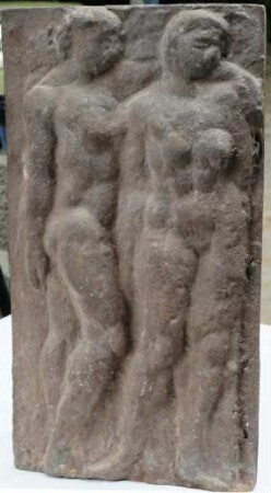 Stehende Frauen