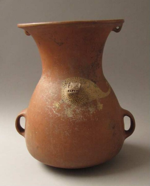 Clay vessel