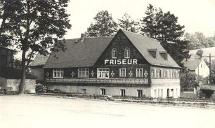 Geschäftshaus in Schirgiswalde : Předewzaćelski dom w Šěrachowje