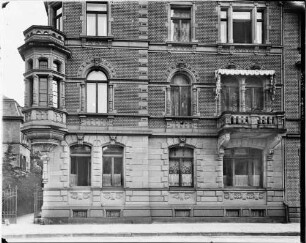 Karlsruhe Helmholtz Straße 3/5 Wohnhaus Detailansicht