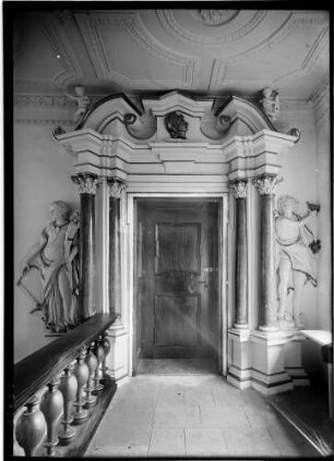 Salem Schloss Salem Abteigebäude Kaisersaal Südostportal - Ansicht von Süden
