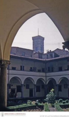 San Lorenzo, Primo Chiostro
