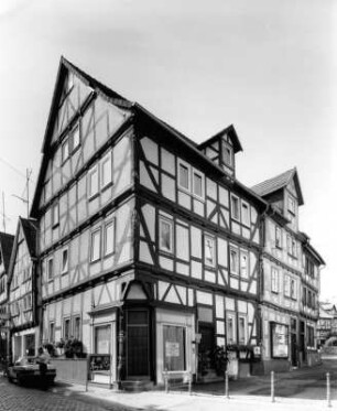 Fachwerkgebäude; Alsfeld, Hersfelder Straße 9