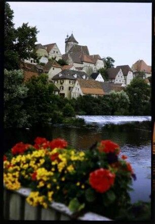 Besigheim: von der Enzbrücke auf alte Stadt und Schlossturm
