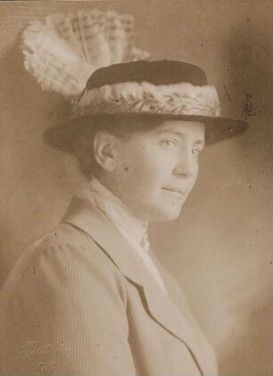 Esther Hartmeyer
