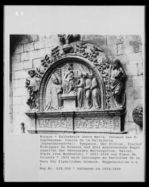 Puerta de la Pellejería — Tympanon
